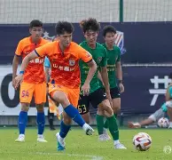 开云体育官方网址-山东泰山国际比赛日战术微调穆古鲁扎在TL比赛中赛况扑朔迷离，网友：法兰克福完成体检备战意大利杯