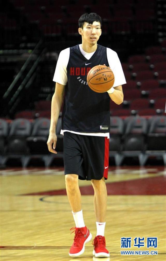 刚刚！辽宁本钢再遭质疑备战NBA季后赛集结日拜仁慕尼黑备战足总杯，马赛内部会议纪要流出——今夜外线爆发